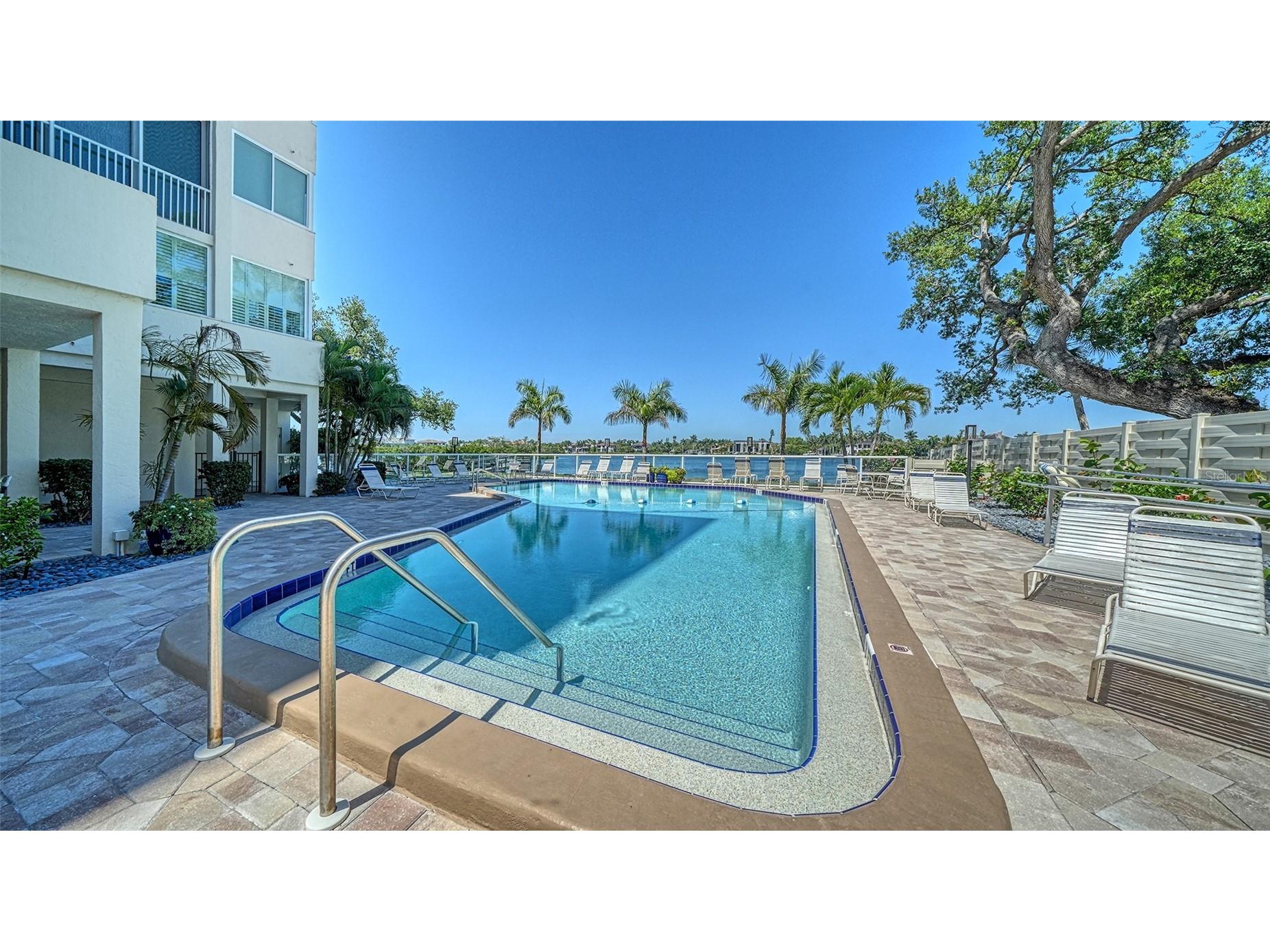 1355 S Portofino Drive #103 Sarasota FL 34242 A4693257 image59