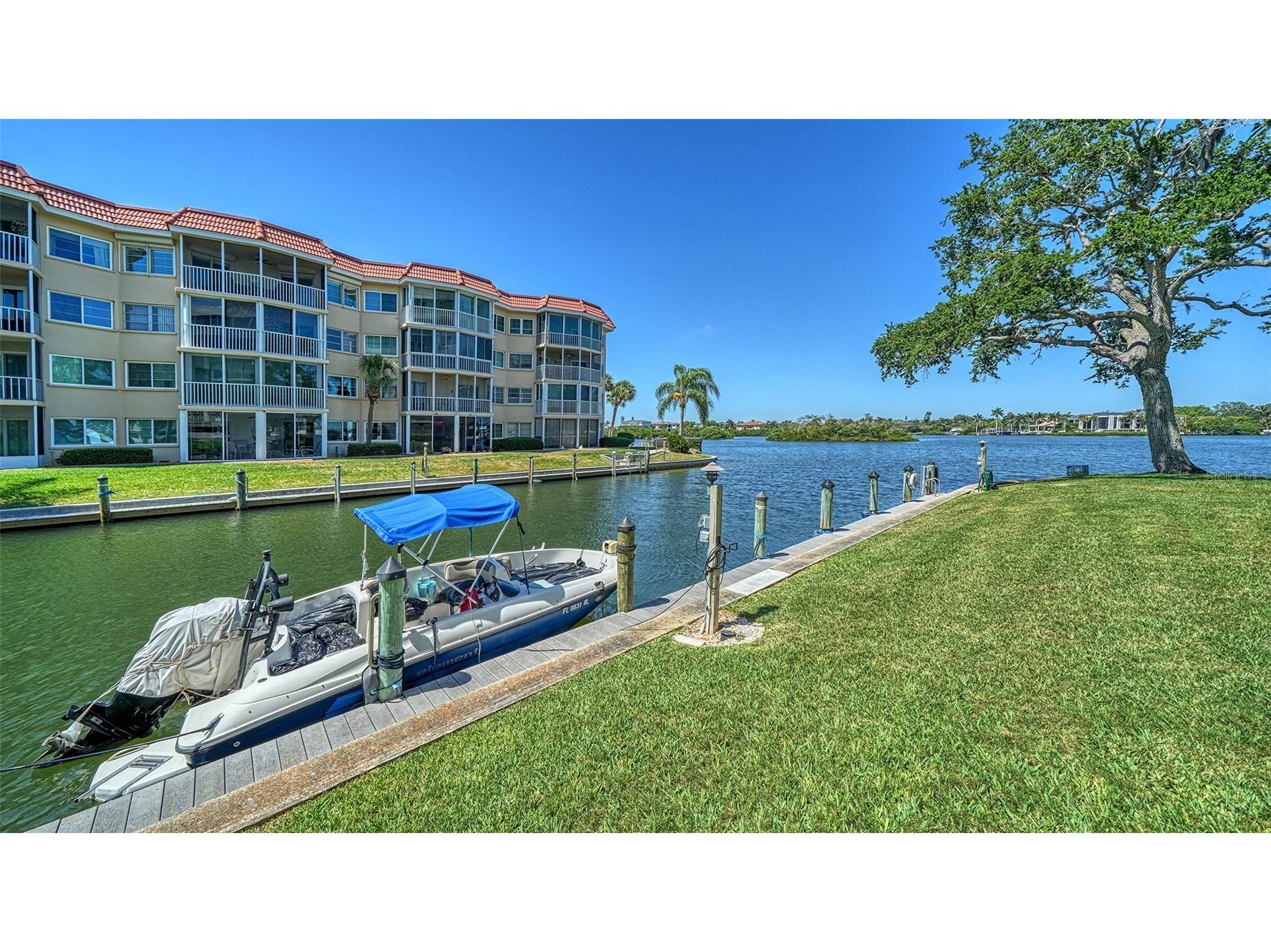 1355 S Portofino Drive #103 Sarasota FL 34242 A4693257 image69