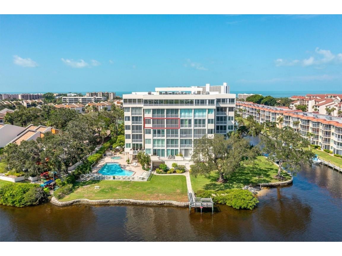 1355 S Portofino Drive #402 Sarasota FL 34242 U8213047 image1