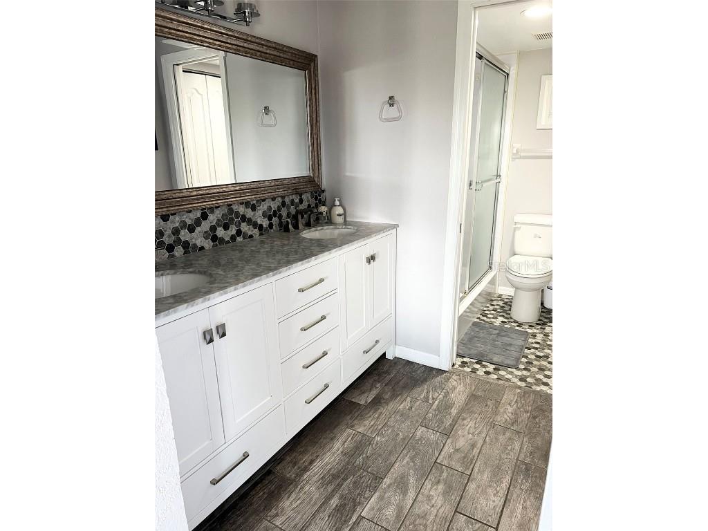 1355 Saxony Circle #224 Punta Gorda FL 33983 C7516020 image16