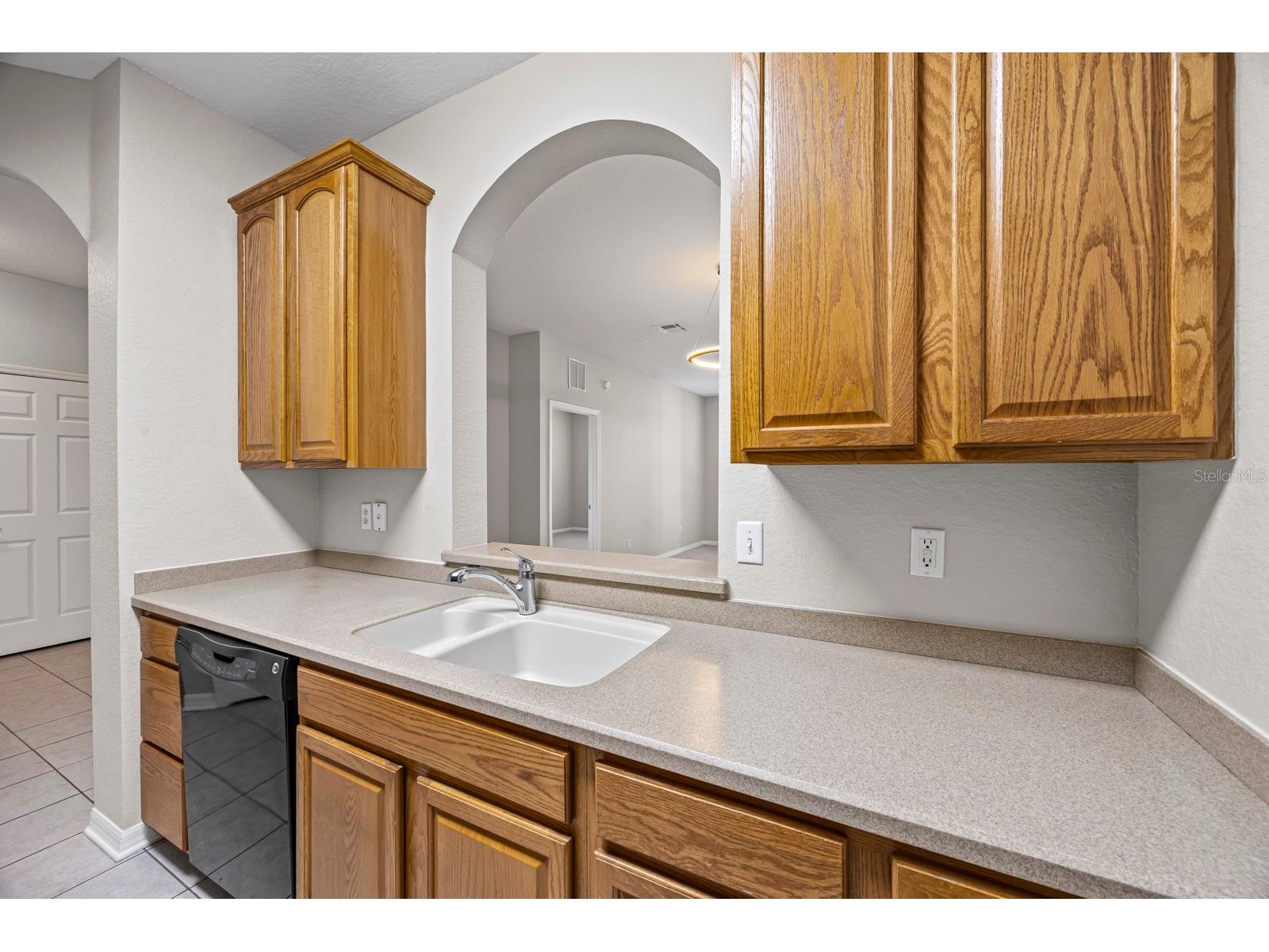 1355 Venezia Court #405 Davenport FL 33896 O6405136 image4