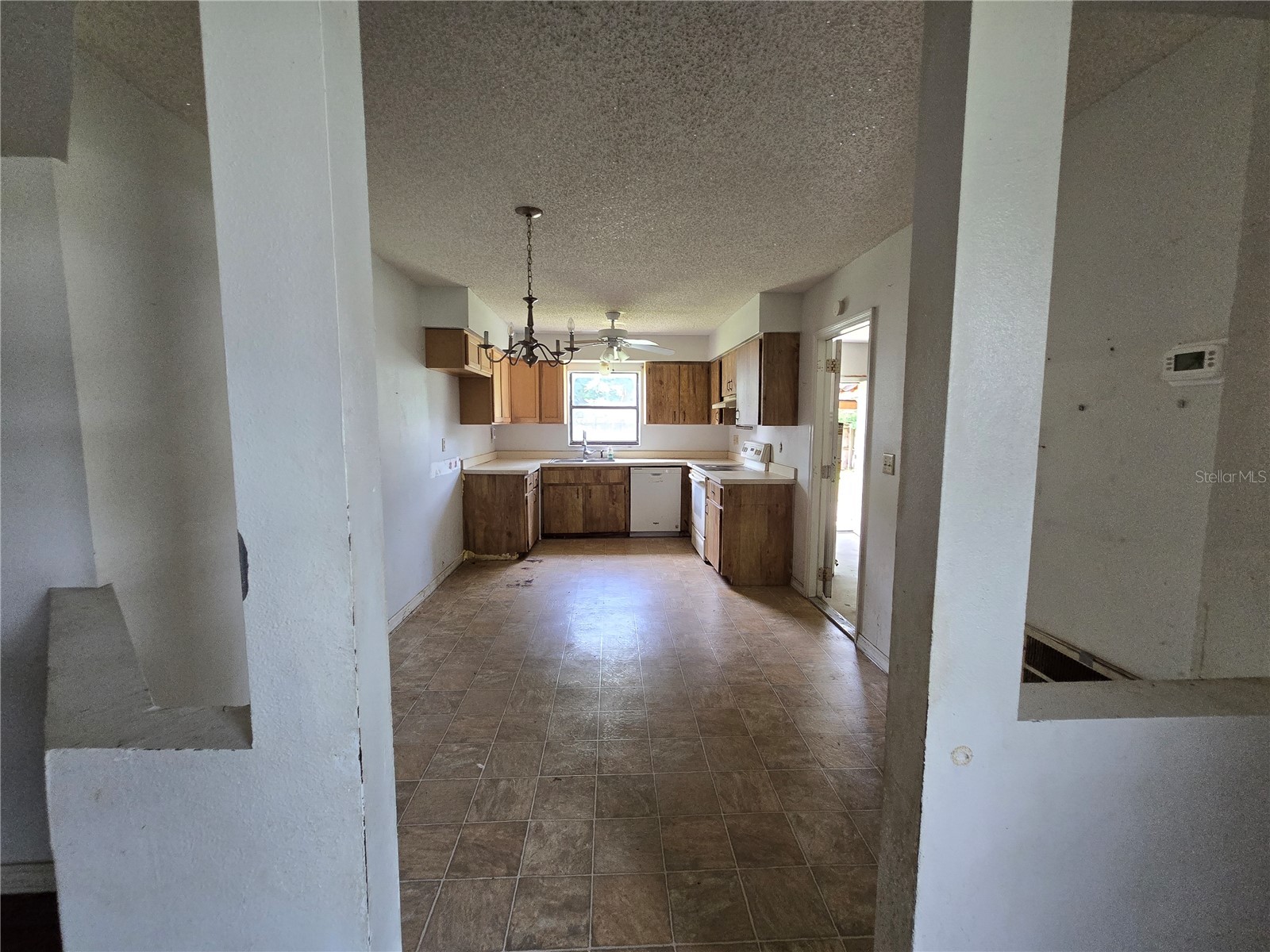 13553 SE 39th Terrace Summerfield FL 34491 OM725699 image20