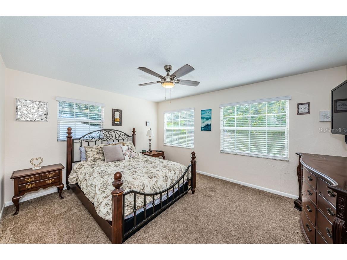 13556 Bellewood Avenue Seminole FL 33776 TB8454119 image10