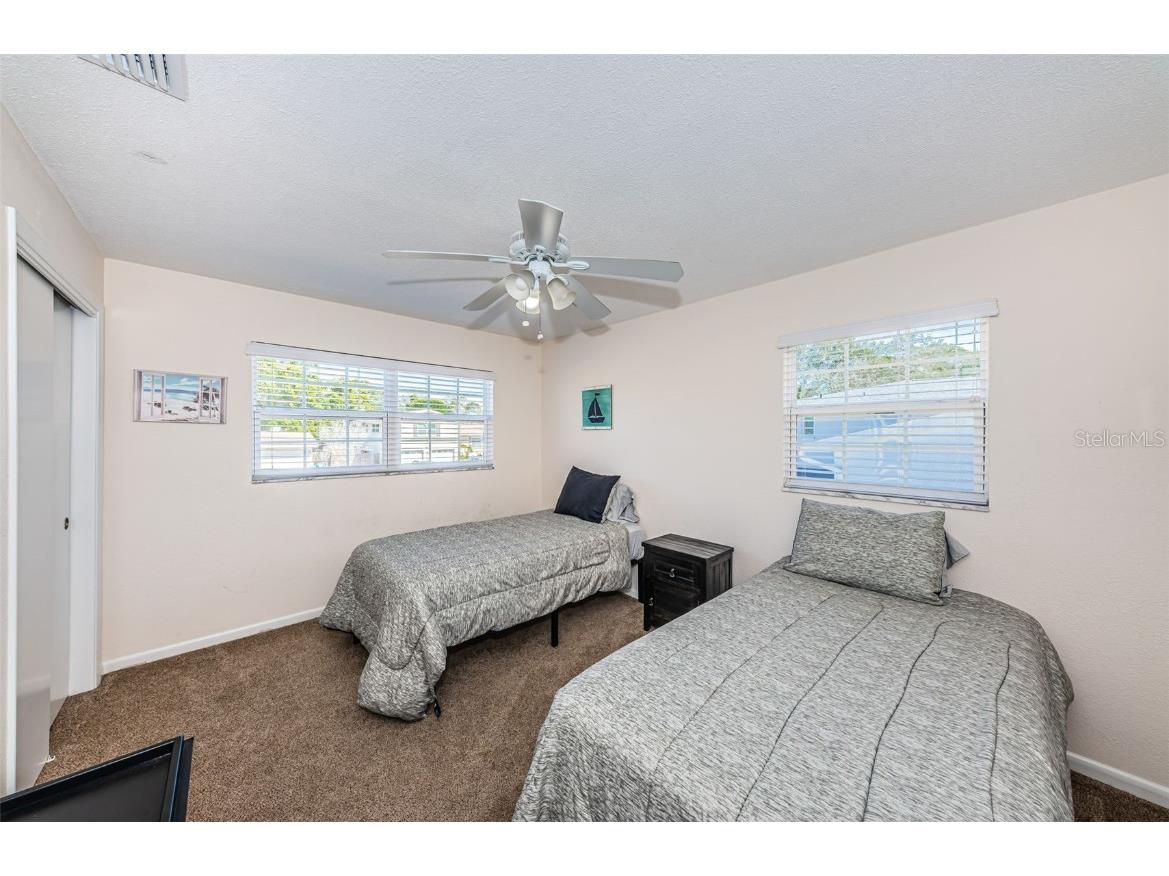 13556 Bellewood Avenue Seminole FL 33776 TB8454119 image14