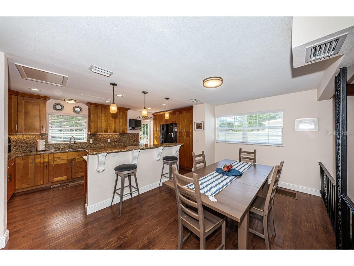 13556 Bellewood Avenue Seminole FL 33776 TB8454119 image17