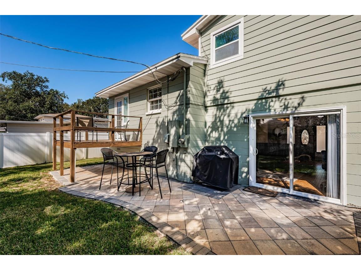 13556 Bellewood Avenue Seminole FL 33776 TB8454119 image28