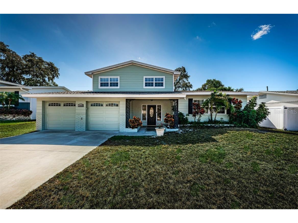 13556 Bellewood Avenue Seminole FL 33776 TB8454119 image30