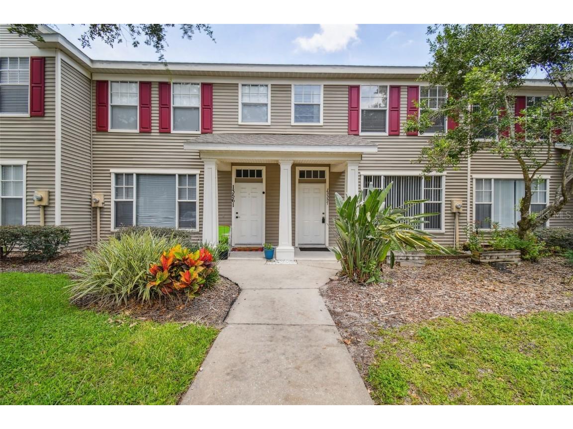 13557 Forest Lake Drive Largo FL 33771 T3449189 image1