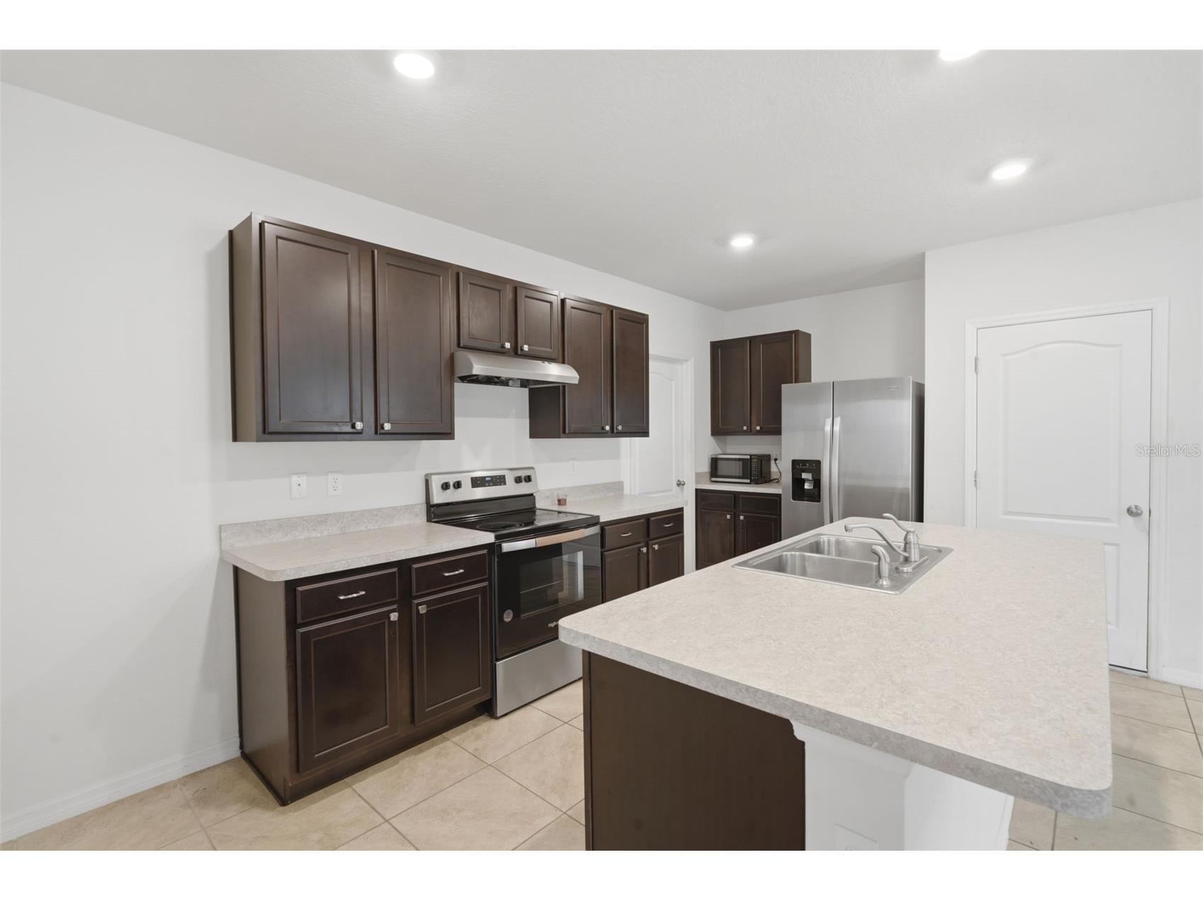 1356 Berry Lane Davenport FL 33837 P4938314 image21
