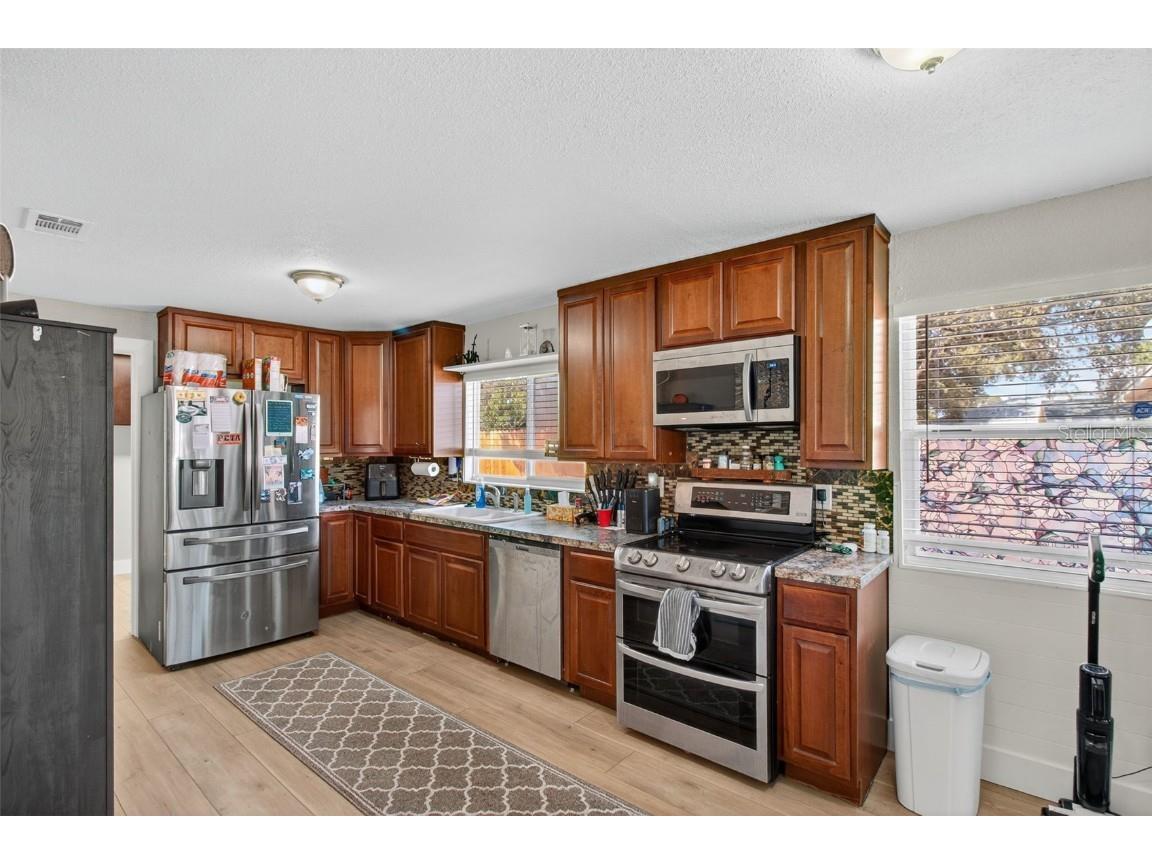 1356 Friend Avenue Clearwater FL 33756 TB8437945 image15