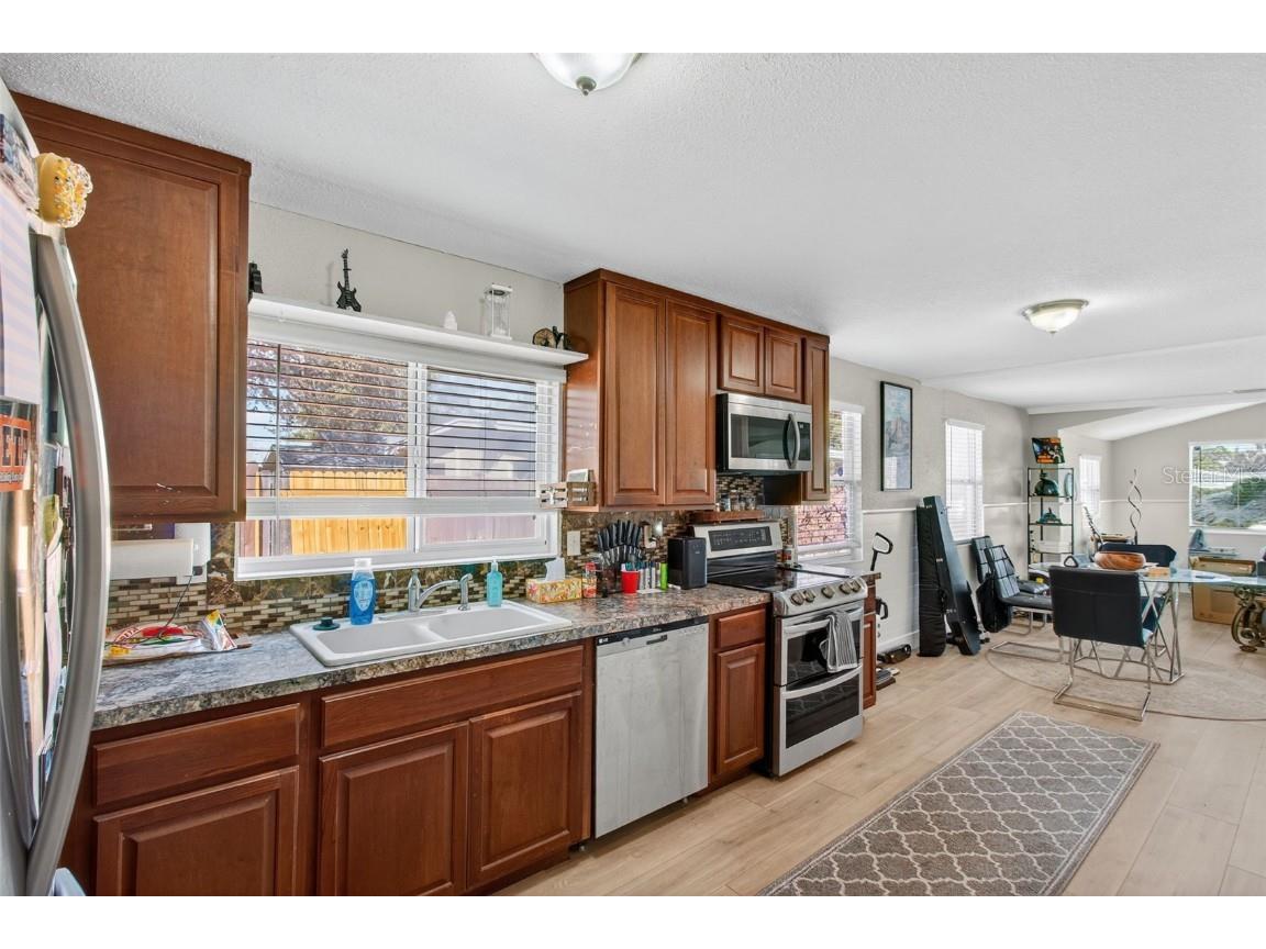 1356 Friend Avenue Clearwater FL 33756 TB8437945 image16