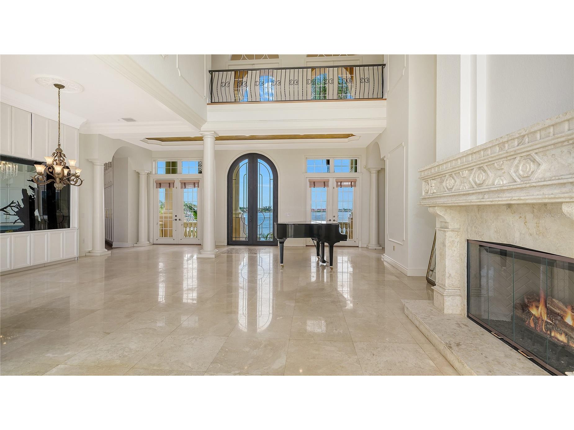 1356 Point Crisp Road Sarasota FL 34242 A4692551 image2