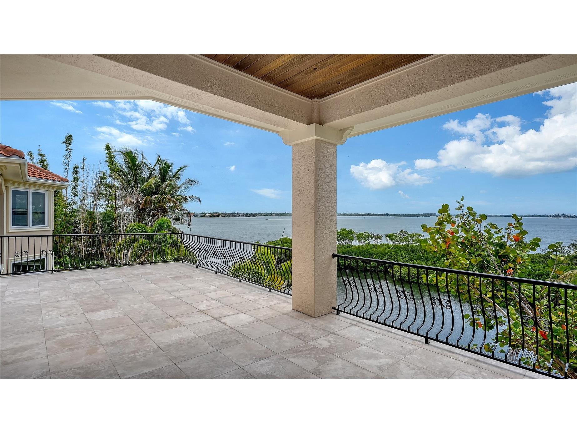 1356 Point Crisp Road Sarasota FL 34242 A4692551 image37