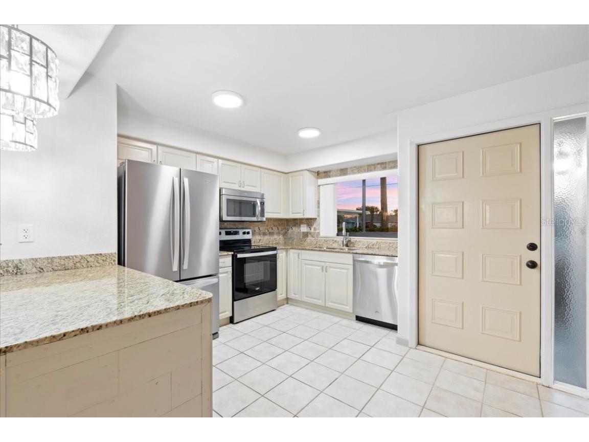 1356 Rio De Janeiro Avenue #107 Punta Gorda FL 33983 C7505826 image4