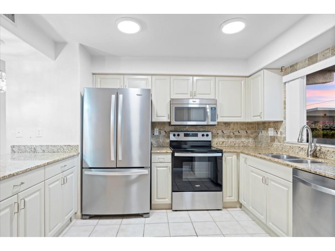 1356 Rio De Janeiro Avenue #107 Punta Gorda FL 33983 C7505826 image5