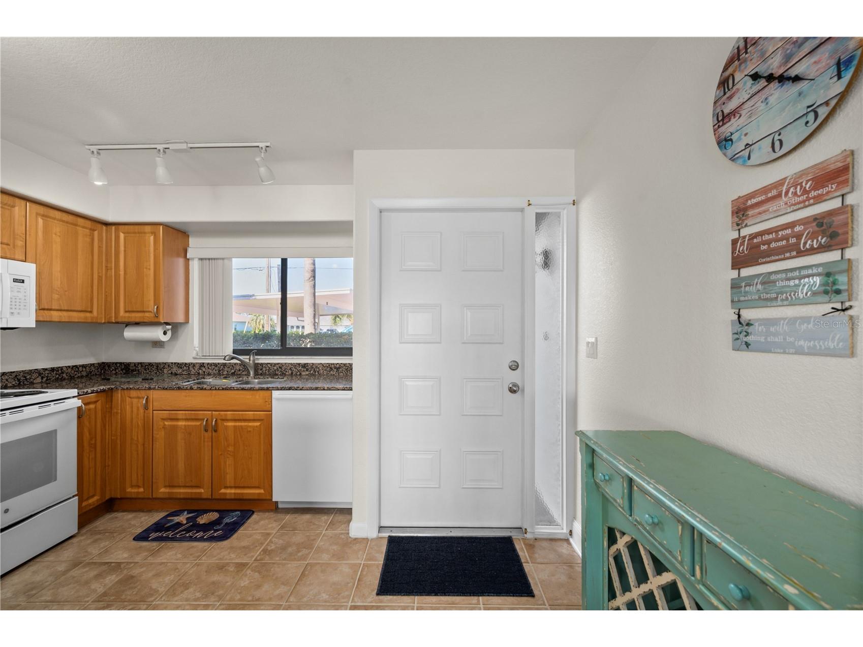 1356 Rio De Janeiro Avenue #108 Punta Gorda FL 33983 C7528066 image8