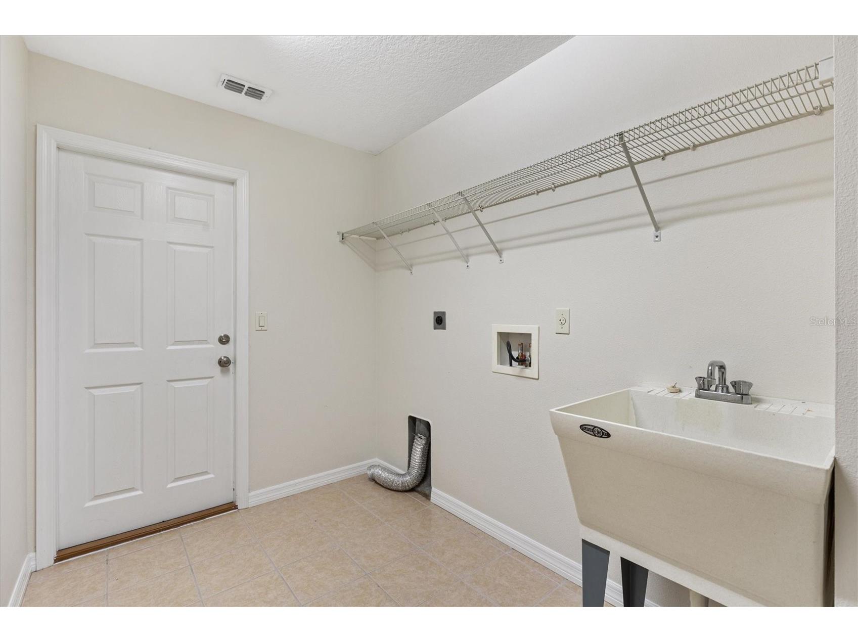 13560 SE 101st Terrace Belleview FL 34420 - CLOSE TO LITTLE LAKE WEIR G5114124 image28