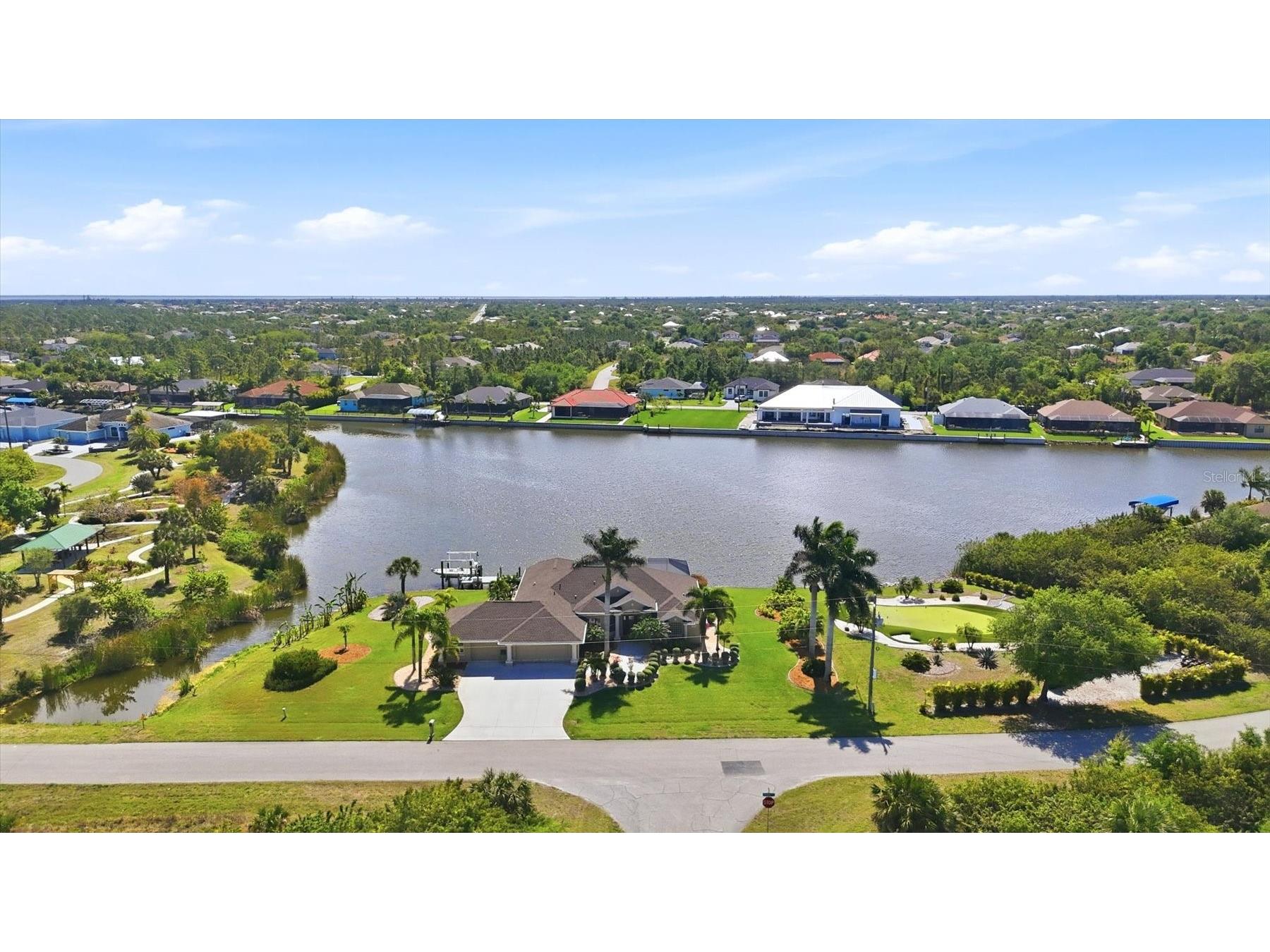 13561 Blake Drive Port Charlotte FL 33981 - SANTA CRUZ WATERWAY D6146895 image2