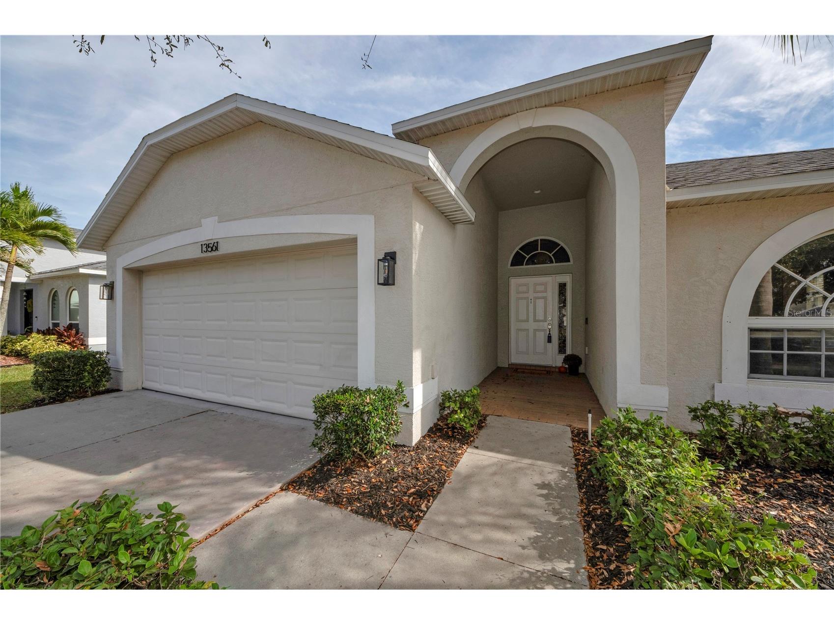 13561 Fladgate Mark Drive Riverview FL 33579 TB8429762 image1