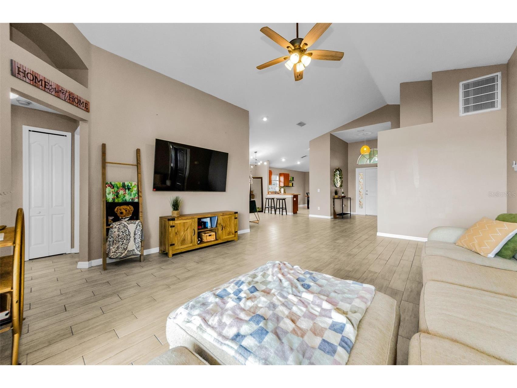 13561 Fladgate Mark Drive Riverview FL 33579 TB8429762 image6