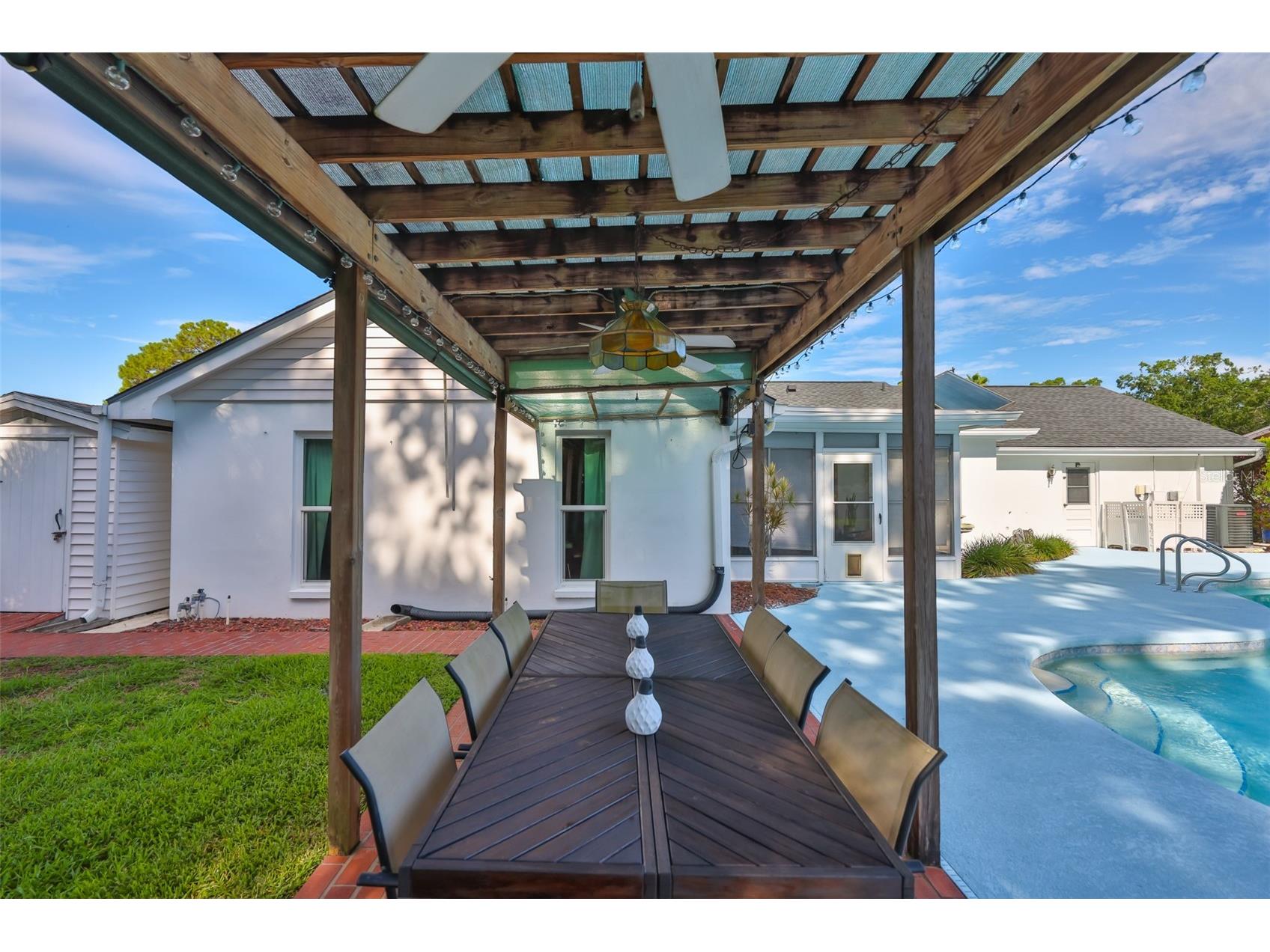 13562 Lake Magdalene Drive Tampa FL 33613 TB8418180 image30