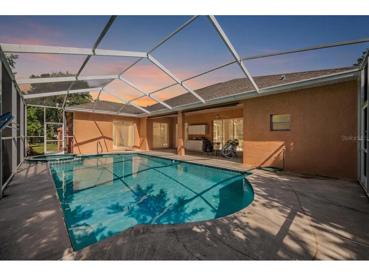 13566 Rudi Loop Spring Hill FL 34609 TB8497248 image3