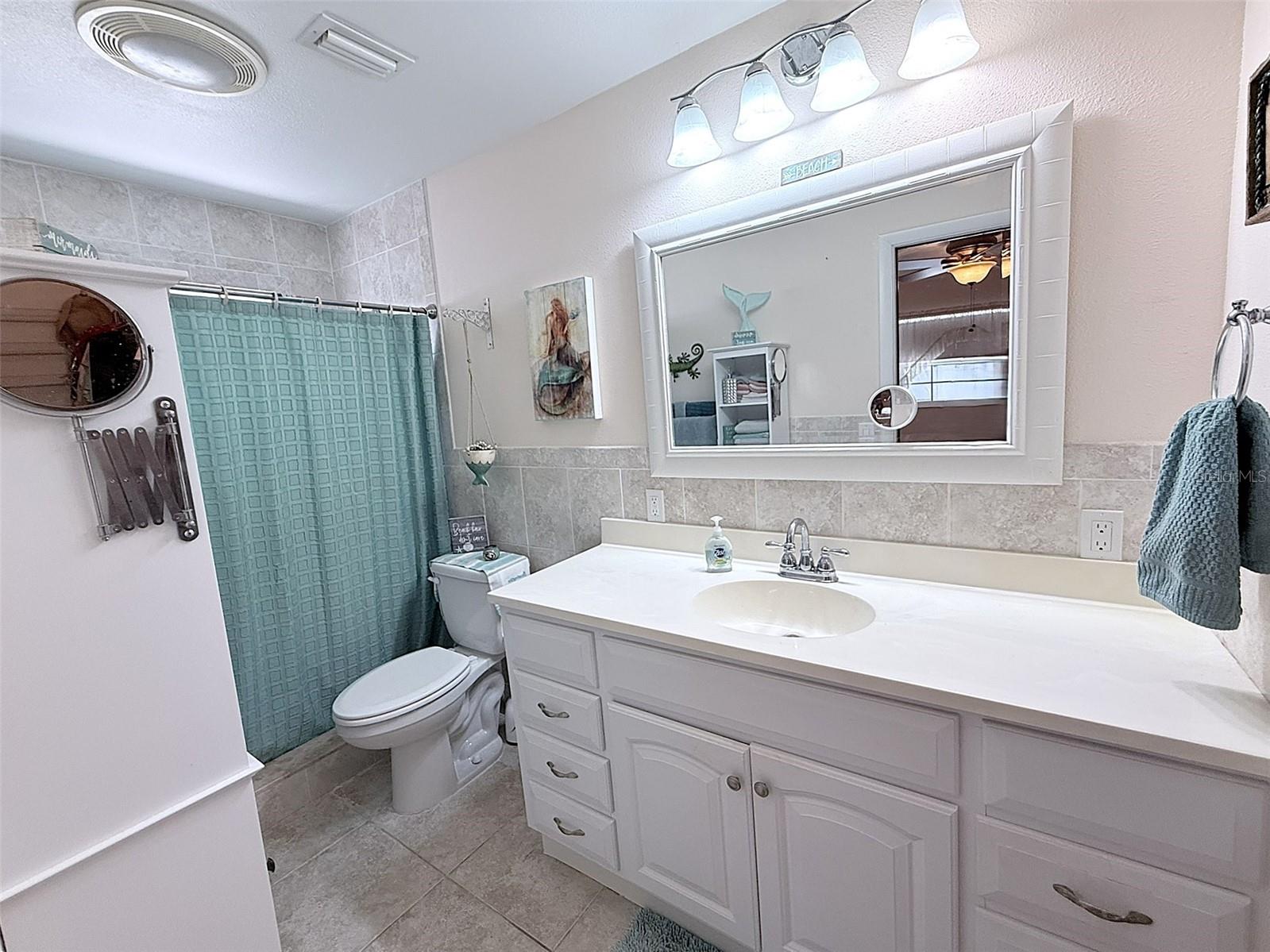 13569 91st Avenue Seminole FL 33776 TB8511536 image22