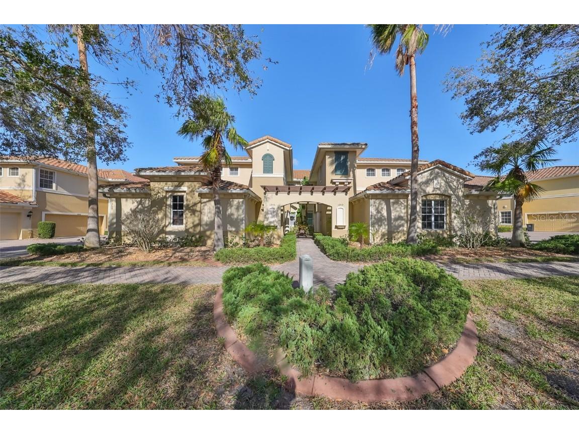 1357 Emerald Dunes Drive Sun City Center FL 33573 TB8316279 image1