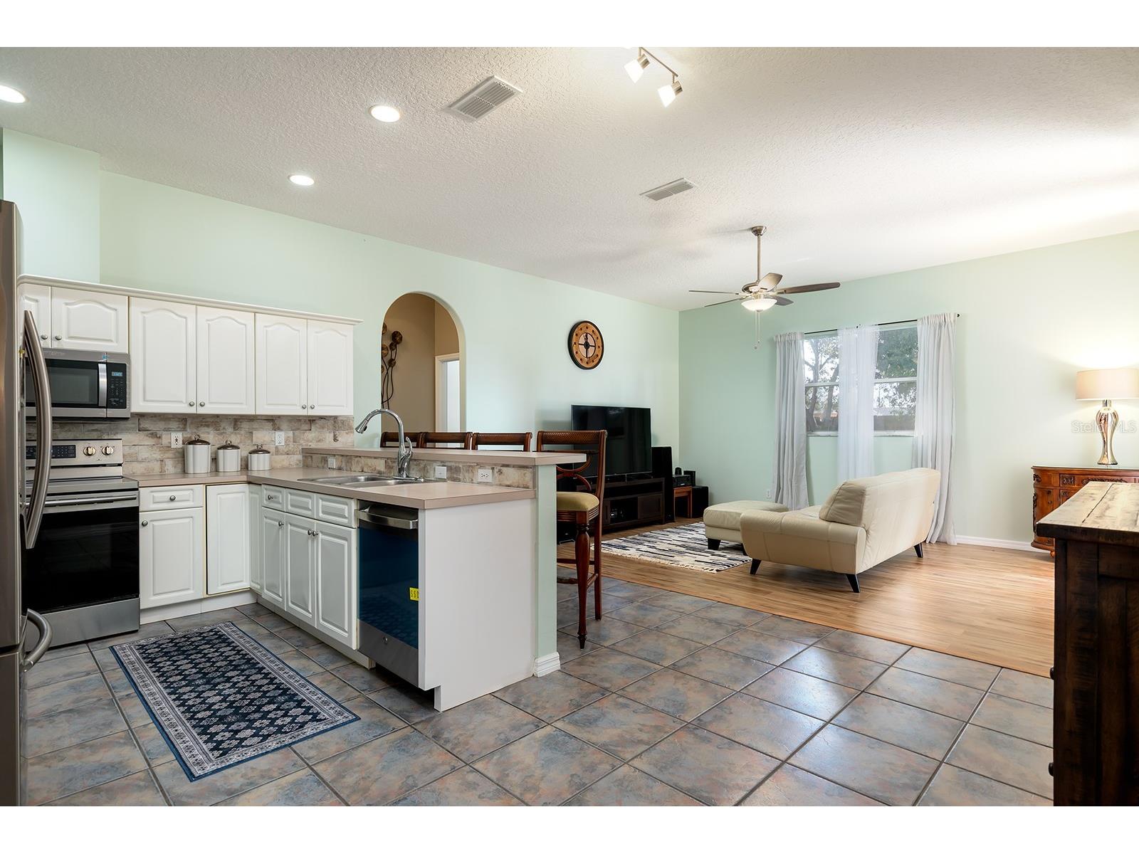 1357 Providence Boulevard Deltona FL 32725 O6386623 image11