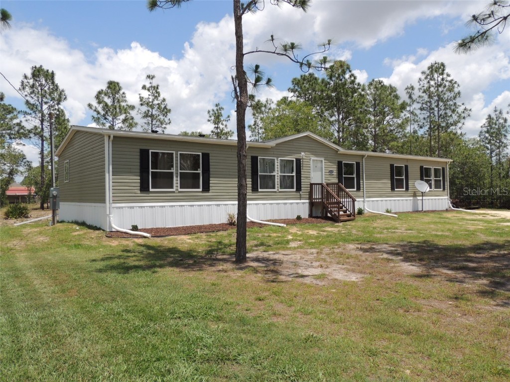 13571 SE 23rd Place Morriston FL 32668 OM658030 image1