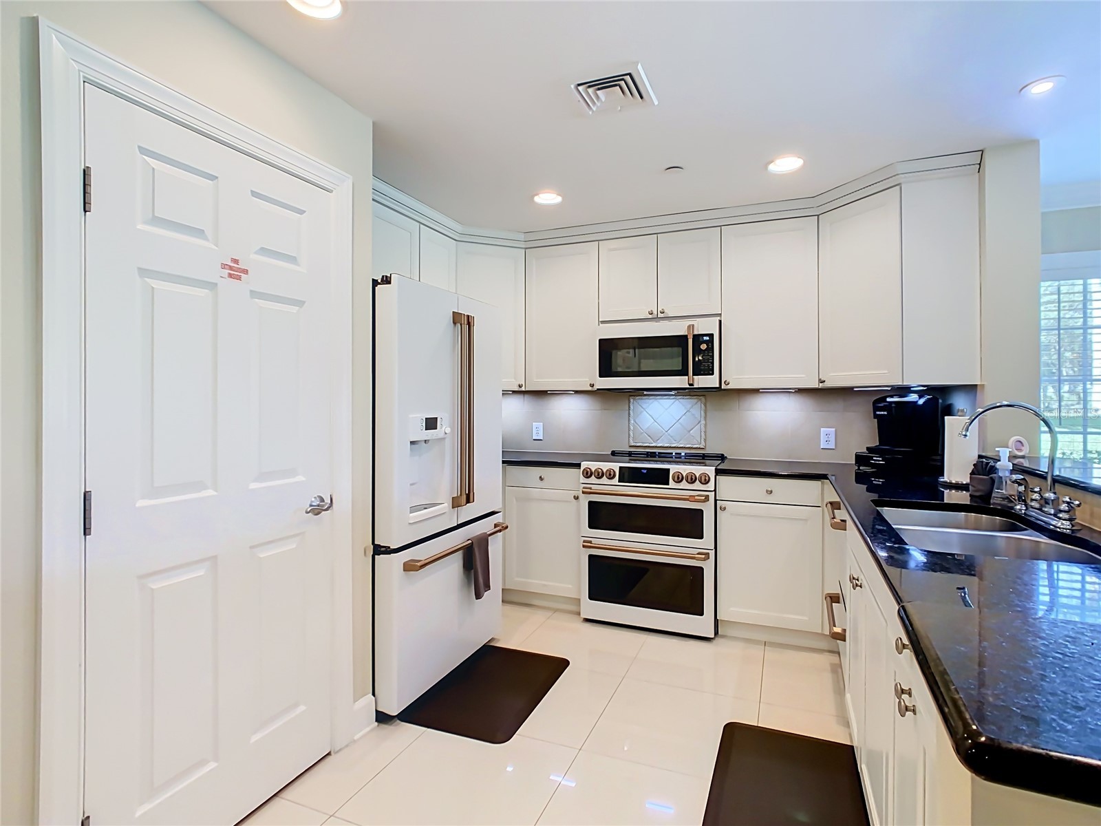 1358 Centre Court Ridge Drive #101 Reunion FL 34747 O6421990 image8