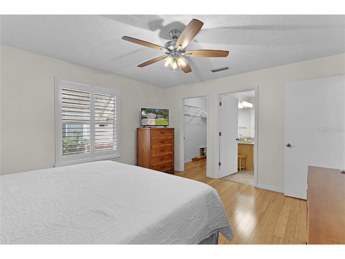 1358 E Schwartz Boulevard The Villages FL 32159 G5095664 image1