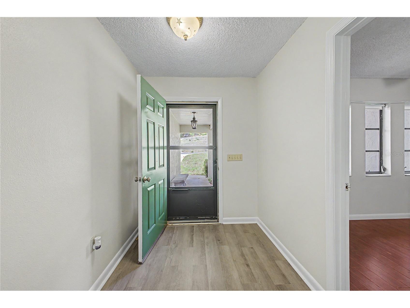 1358 Ivydale Road Spring Hill FL 34606 - HOG POND W7884779 image11