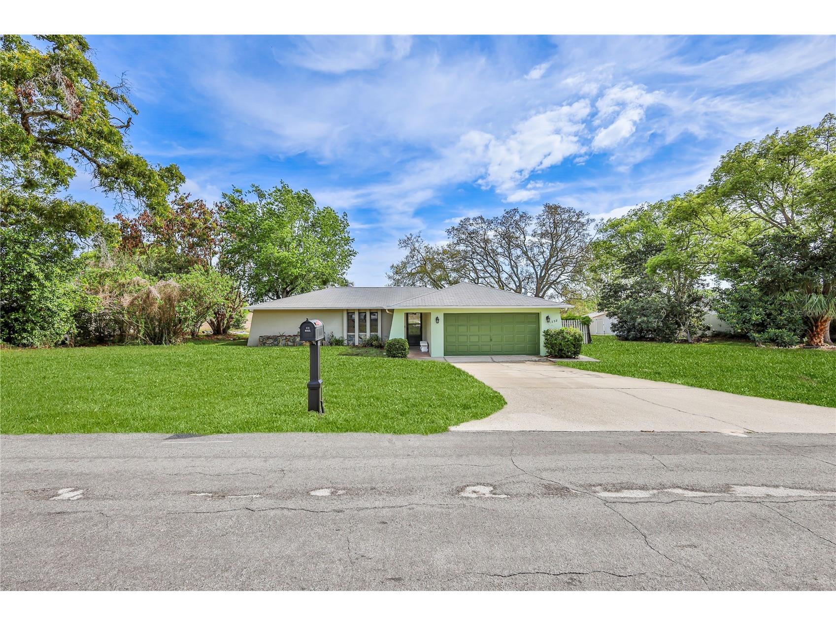 1358 Ivydale Road Spring Hill FL 34606 - HOG POND W7884779 image7