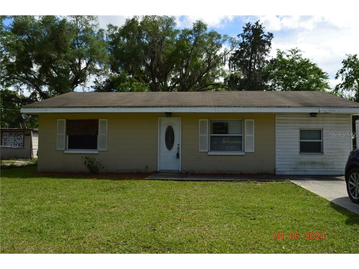 13580 SE Highway 464c Ocklawaha FL 32179 OM668828 image1