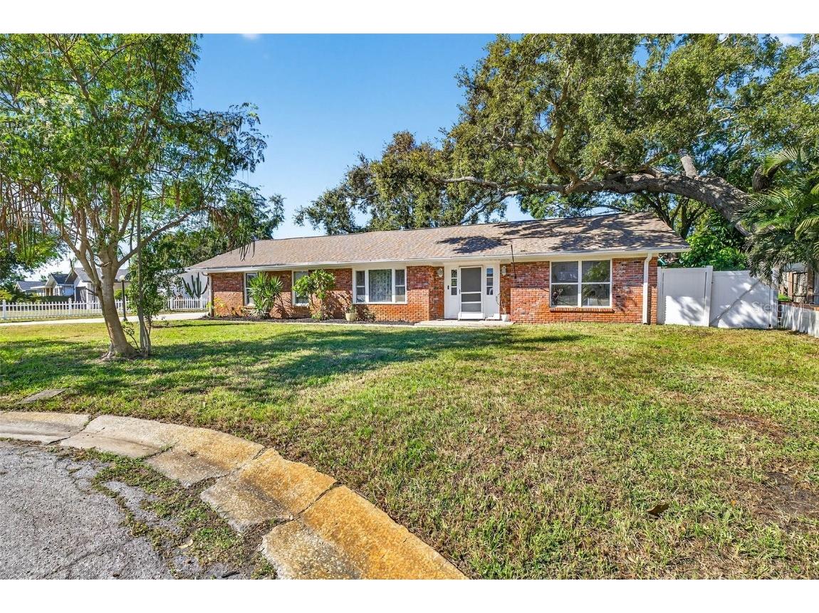 13589 101st Terrace Seminole FL 33776 TB8443565 image2