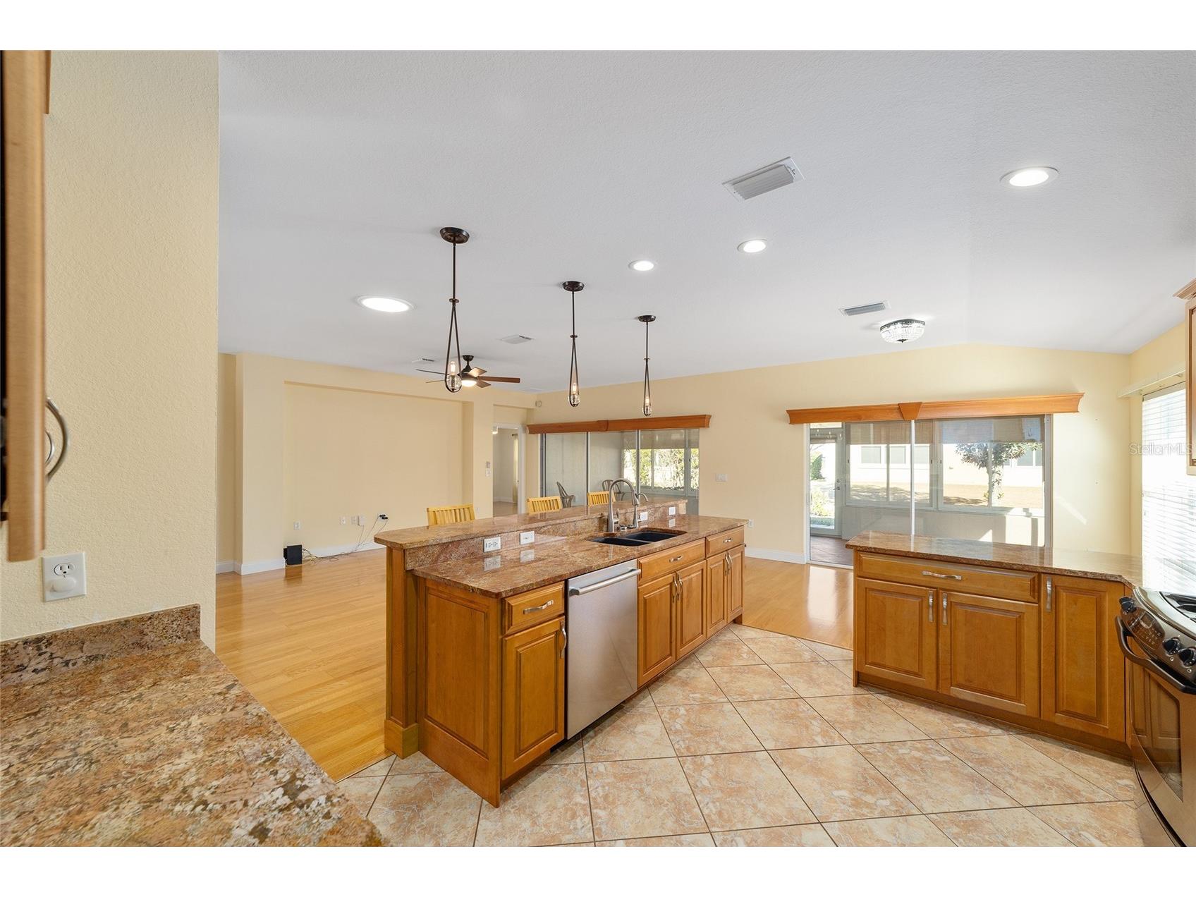 13589 SE 87th Circle Summerfield FL 34491 OM716952 image23