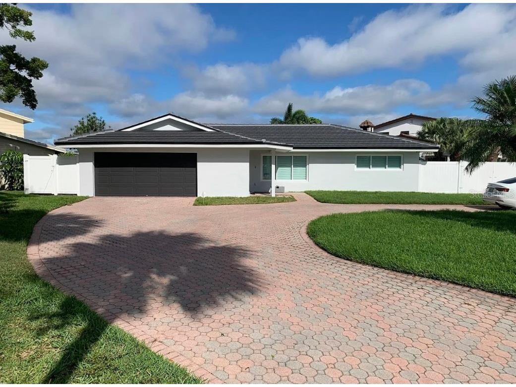 1359 40th Avenue NE Saint Petersburg FL 33703 TB8453333 image1
