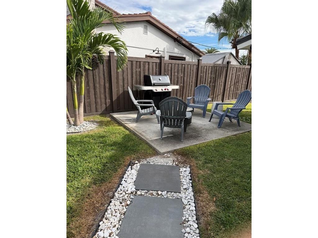 1359 40th Avenue NE Saint Petersburg FL 33703 TB8453333 image16