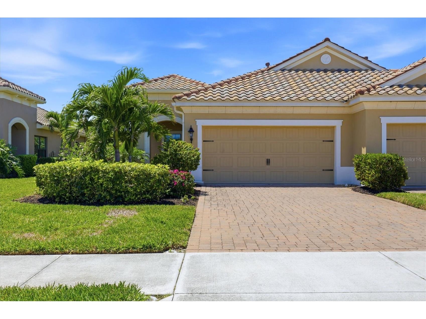 1359 Backspin Drive Englewood FL 34223 D6147128 image1