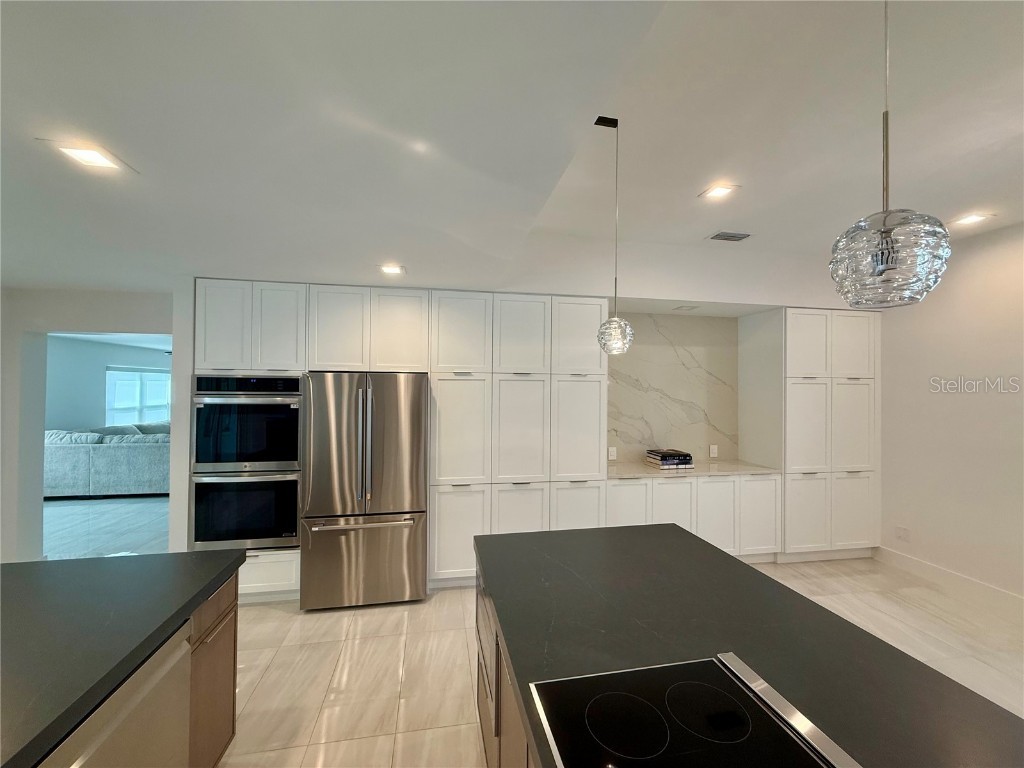 1359 Harbor Drive Sarasota FL 34239 A4665856 image11