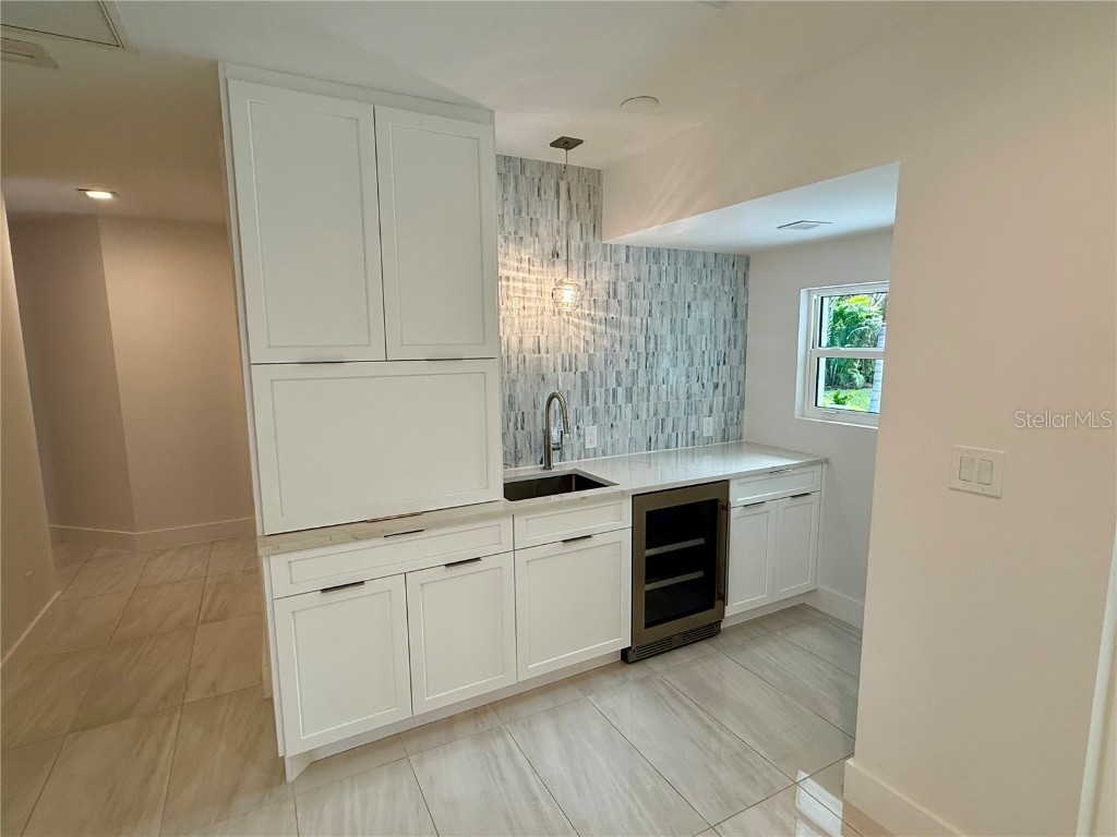 1359 Harbor Drive Sarasota FL 34239 A4665856 image14