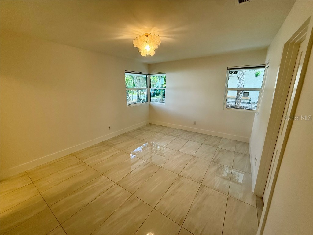 1359 Harbor Drive Sarasota FL 34239 A4665856 image39