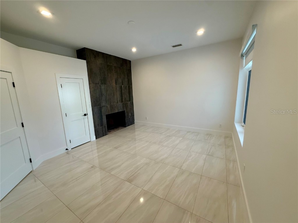 1359 Harbor Drive Sarasota FL 34239 A4665856 image49