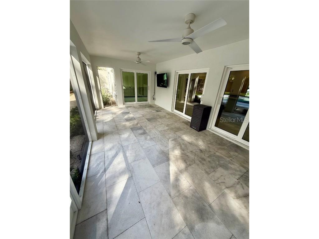 1359 Harbor Drive Sarasota FL 34239 A4665856 image58