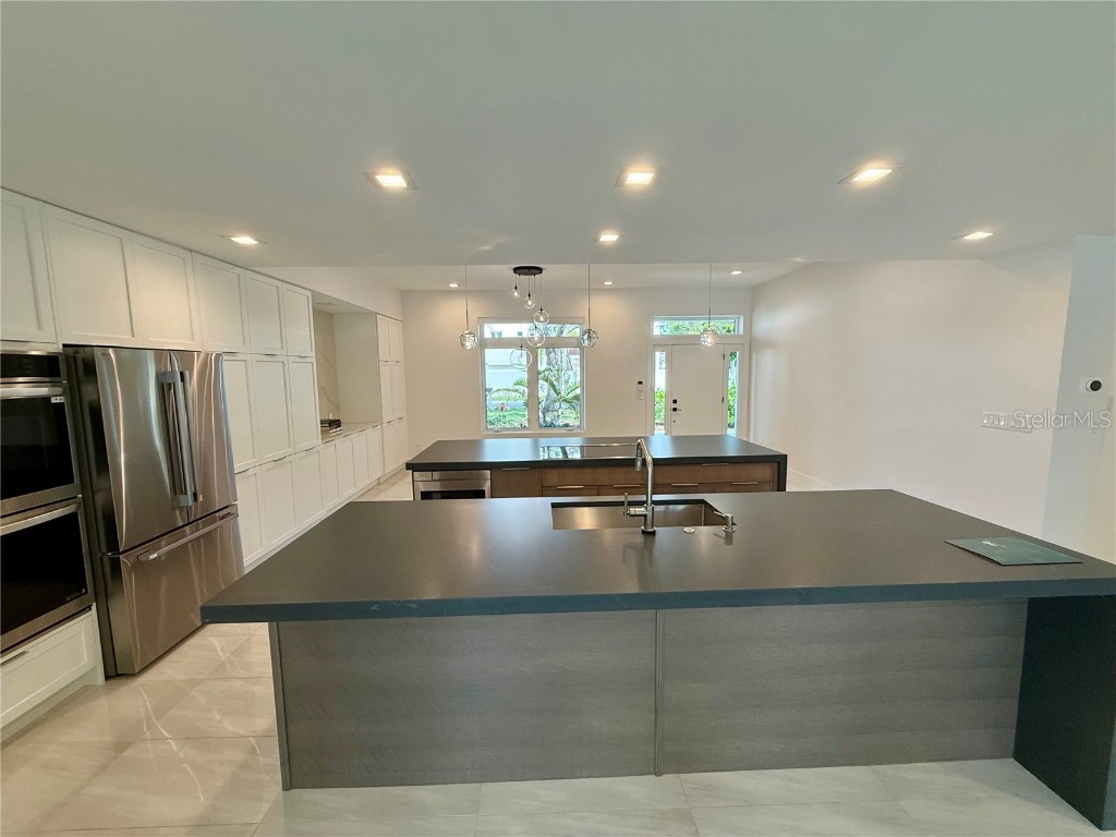 1359 Harbor Drive Sarasota FL 34239 A4665856 image6