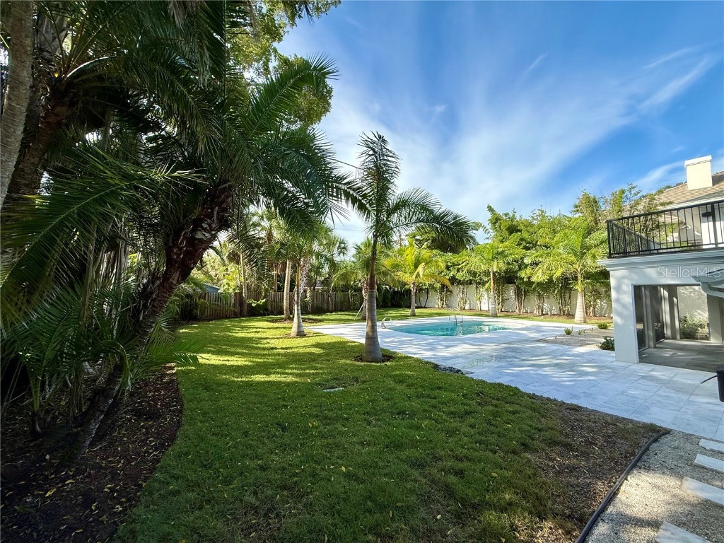 1359 Harbor Drive Sarasota FL 34239 A4665856 image66