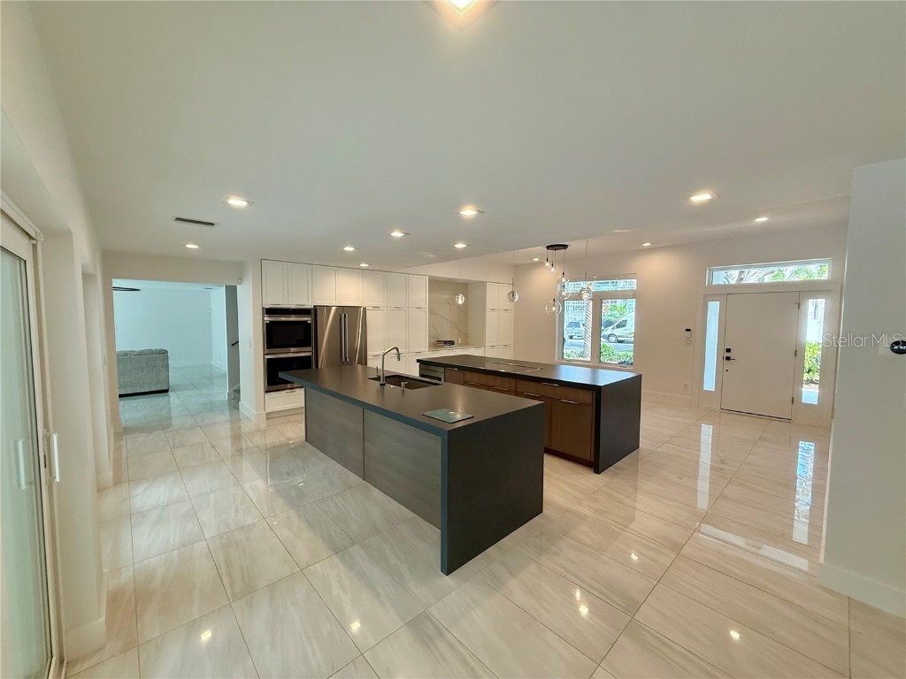 1359 Harbor Drive Sarasota FL 34239 A4665856 image7