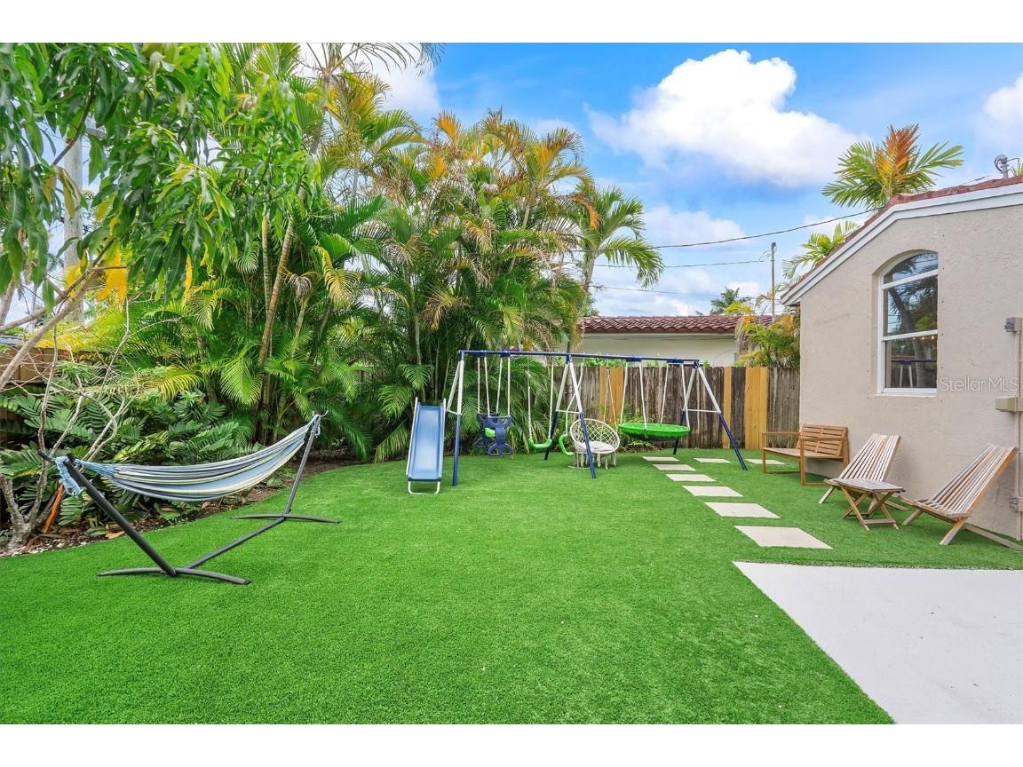 1359 Washington Street Hollywood FL 33019 A4657286 image46