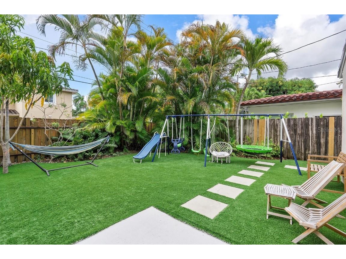 1359 Washington Street Hollywood FL 33019 A4657286 image50